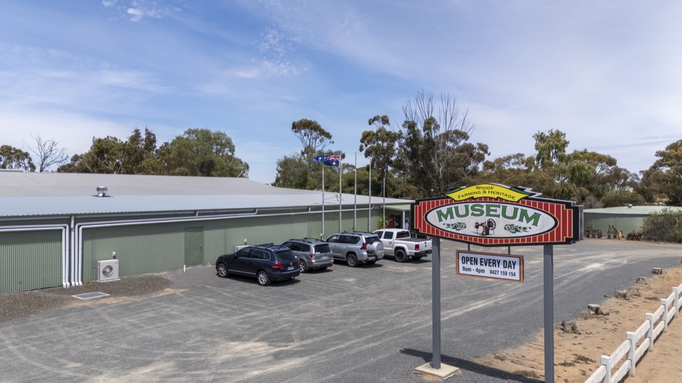 Woods' Heritage Museum on the Wimmera Highway, Rupanyup, with its Open Every Day sign and car park